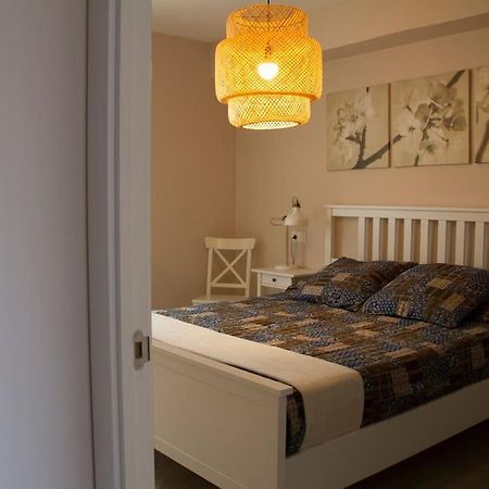 Lloret De Mar - Beachside Apartment - Free Parking - Limited Size Car Exterior photo